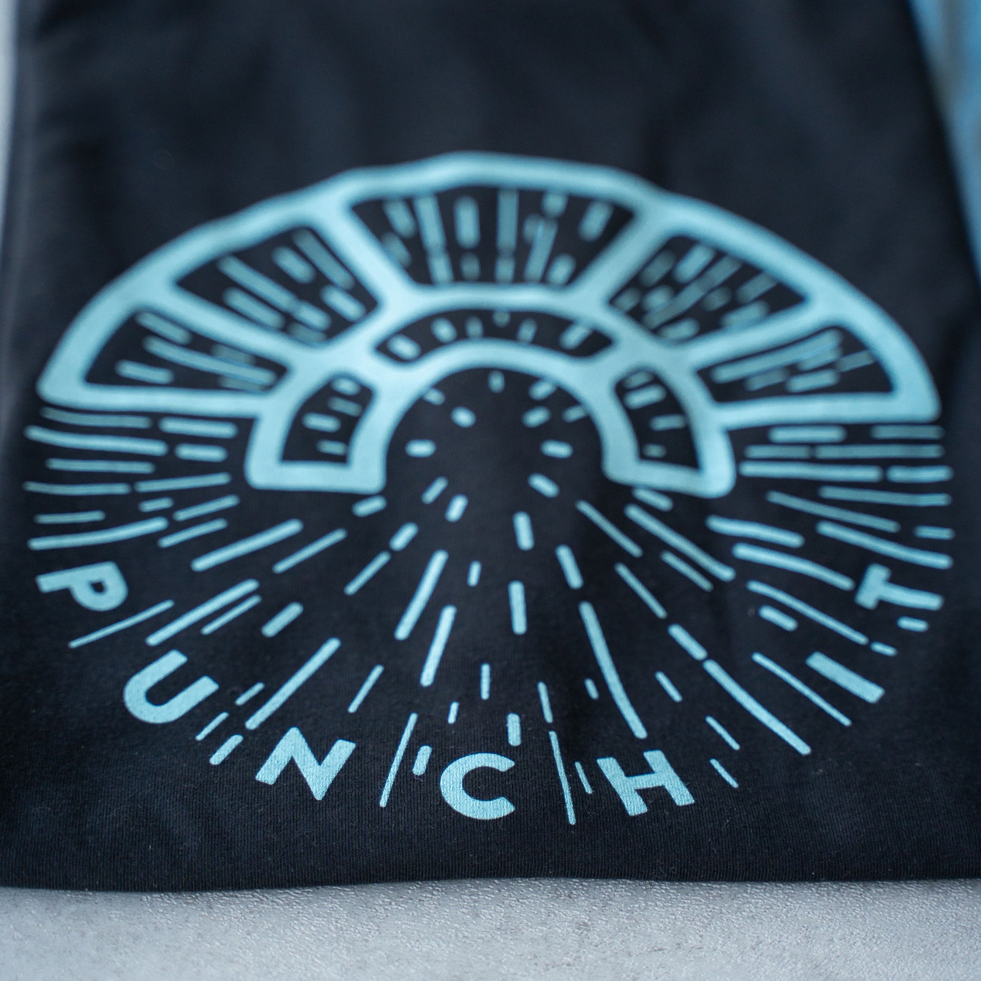 Star Wars Millennium Falcon | Punch It Chewie | Tee Shirt | Han Solo
